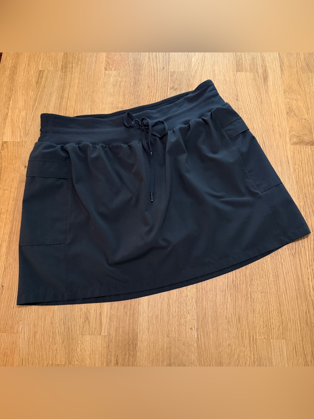 Calia Carrie Underwood LARGE Black Truelight Mid Rise Cargo Skirt Skort